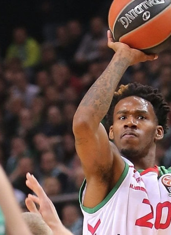 Darius Adams y Daniel Theis, más nombres para la larga lista de posibles para el Barcelona