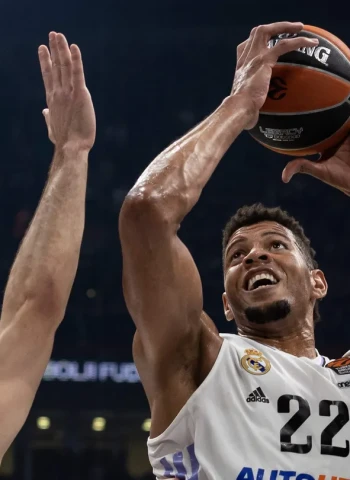 El Real Madrid salva la primera bola de partido (80-82) [1-2]