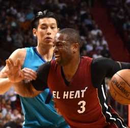 Un Wade en modo "playoffs" empata la serie (3-3)