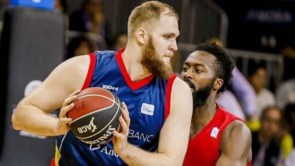 Przemek Karnowski cambia Andorra por el Fuenlabrada