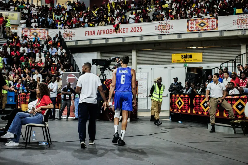 Afrobasket 2025 / Cuartos de Final (2) / Camerún de vuelta en el top 4 y presionada victoria nacional