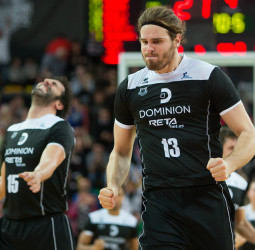 Giorgos Bogris anuncia su amor por el Olympiacos
