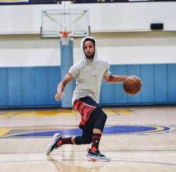 Under Armour quiere a Stephen Curry de por vida