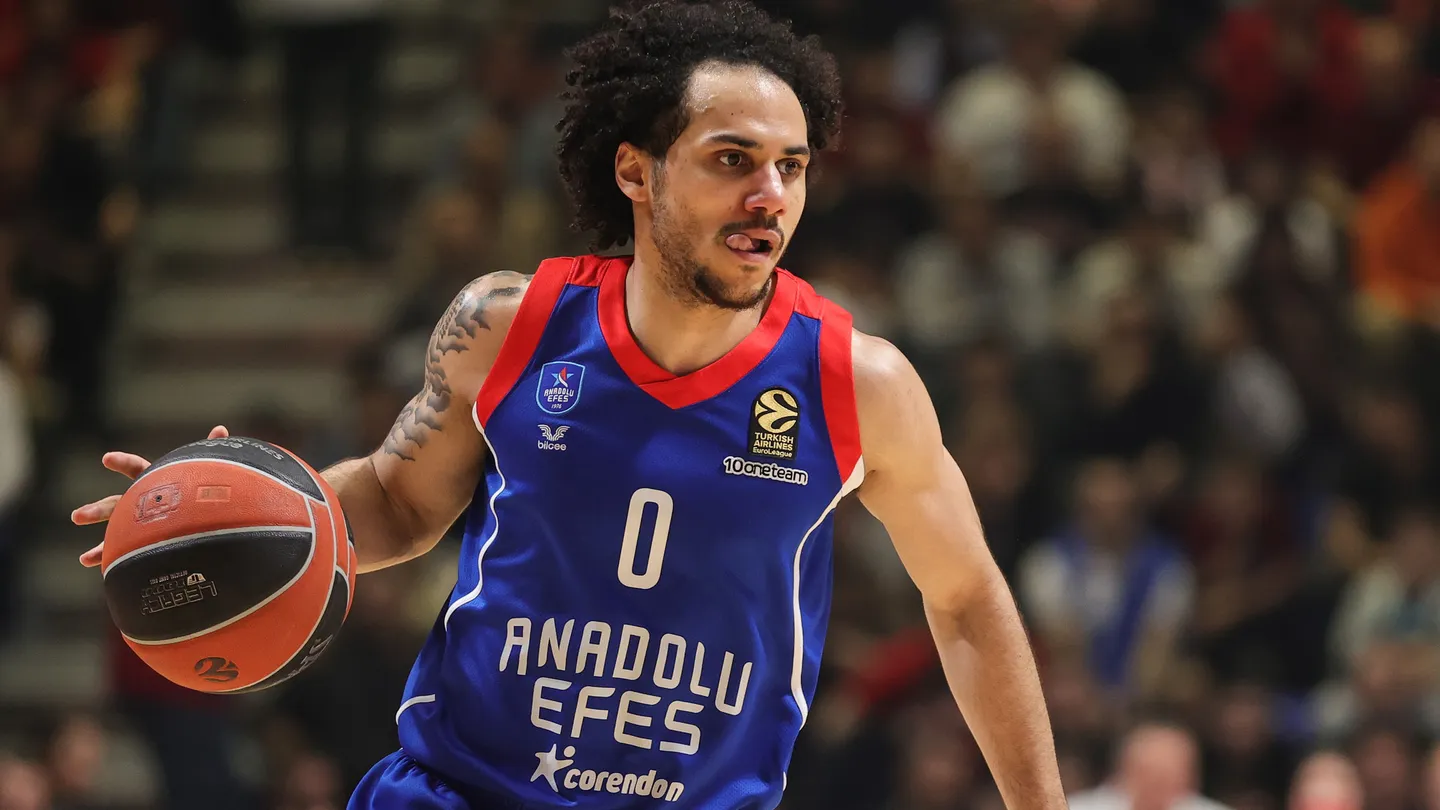 Efes y Olympiacos a sus finales; Real Madrid y Mónaco toman ventaja de 2-0 en sus semifinales