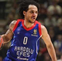 Efes y Olympiacos a sus finales; Real Madrid y Mónaco toman ventaja de 2-0 en sus semifinales