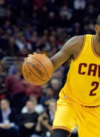 Terremoto en Cleveland, Kyrie Irving pide salir de los Cavaliers
