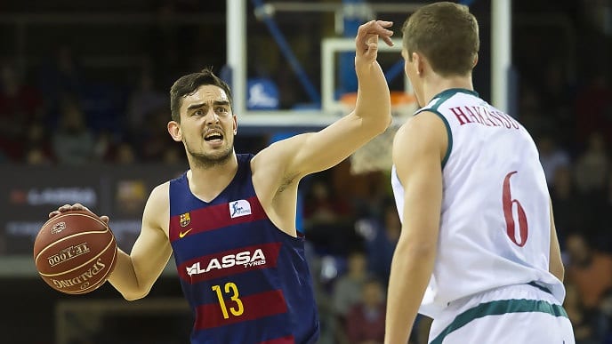 Paseo azulgrana, bochorno sevillista en el Palau (108-54)