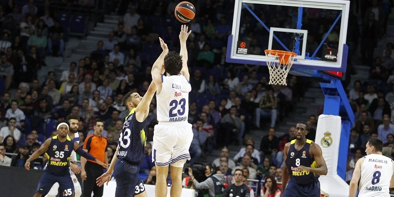 El Real Madrid vence y ya es campeón de la Fase Regular (61-56)