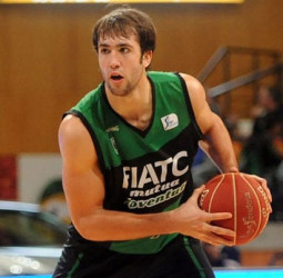 Nacho Llovet: “Considero que puedo mejorar mucho con el sistema de este equipo”