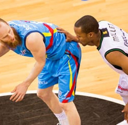 La segunda parte sentencia al FIATC Joventut en Andorra (96-65)