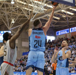 El Río Breogán vuelve a regalarle una fiesta a su afición (105-96)