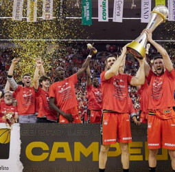 Covirán Granada conquista el sueño del ascenso en una apasionante jornada