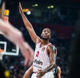 Zalgiris negocia con Moses Wright 