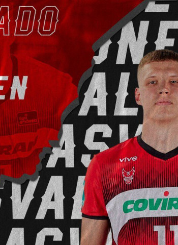 Elias Valtonen continuará en el Coviran Granada una temporada más