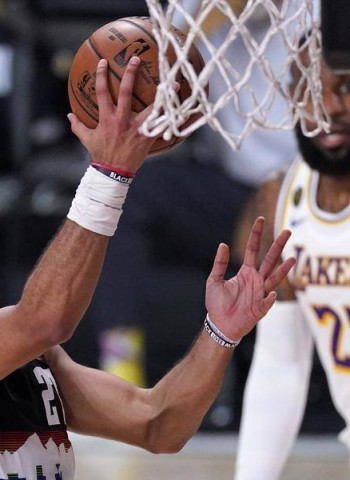 Acción y reacción de los Denver Nuggets (114-106) [2-1]