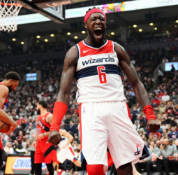 Los Charlotte Hornets reciben a Montrezl Harrell