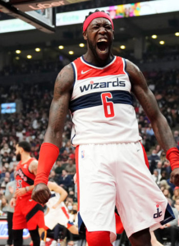 Los Charlotte Hornets reciben a Montrezl Harrell