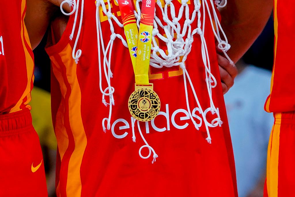 España cerrará la década como país con más medallas FIBA (56)