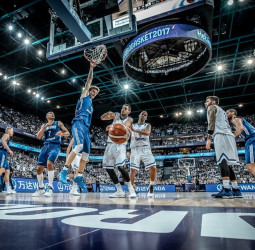Koponen y Markkanen se la lían a Grecia (77-89)
