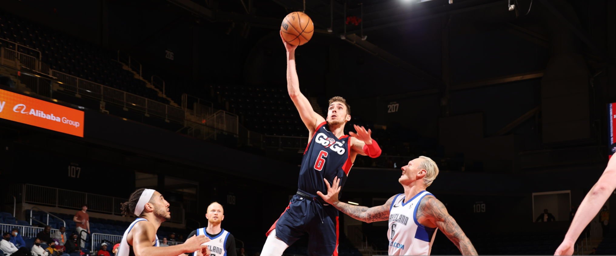 TJ Cline, cerca del Morabanc Andorra