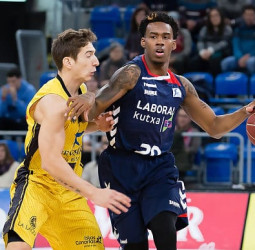 Justin Hamilton y Darius Adams, prioridad NBA