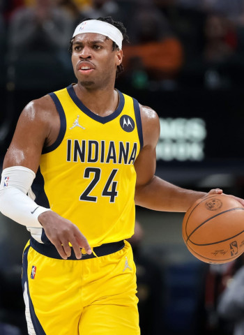 Buddy Hield vuelve a sonar para los Angeles Lakers