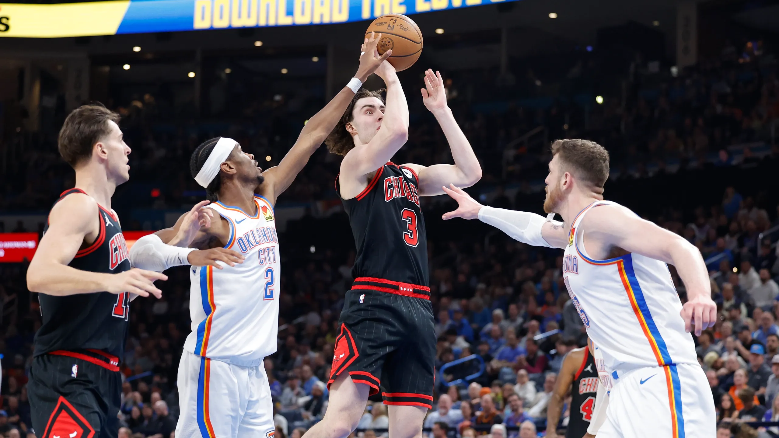 Los Thunder ganan por aplastamiento, 117-145