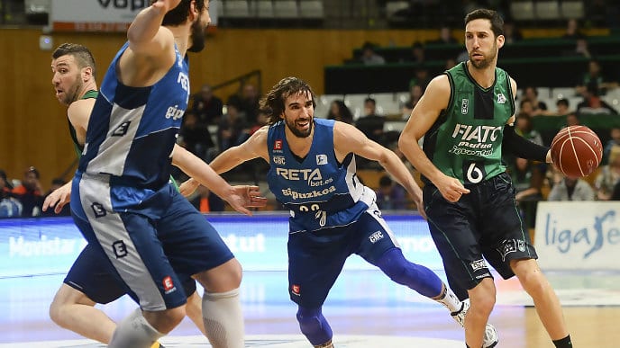La victoria del FIATC Joventut certifica el descenso del RETAbet.es GBC (90-88)