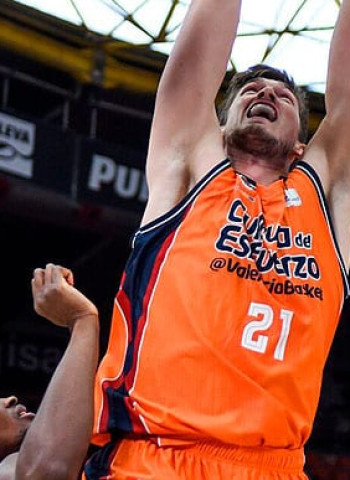 Tibor Pleiss se pierde lo que resta de temporada