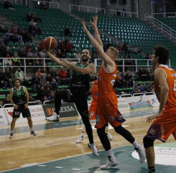 LEB Oro: El Cáceres 'deja' la jornada con cuatro líderes