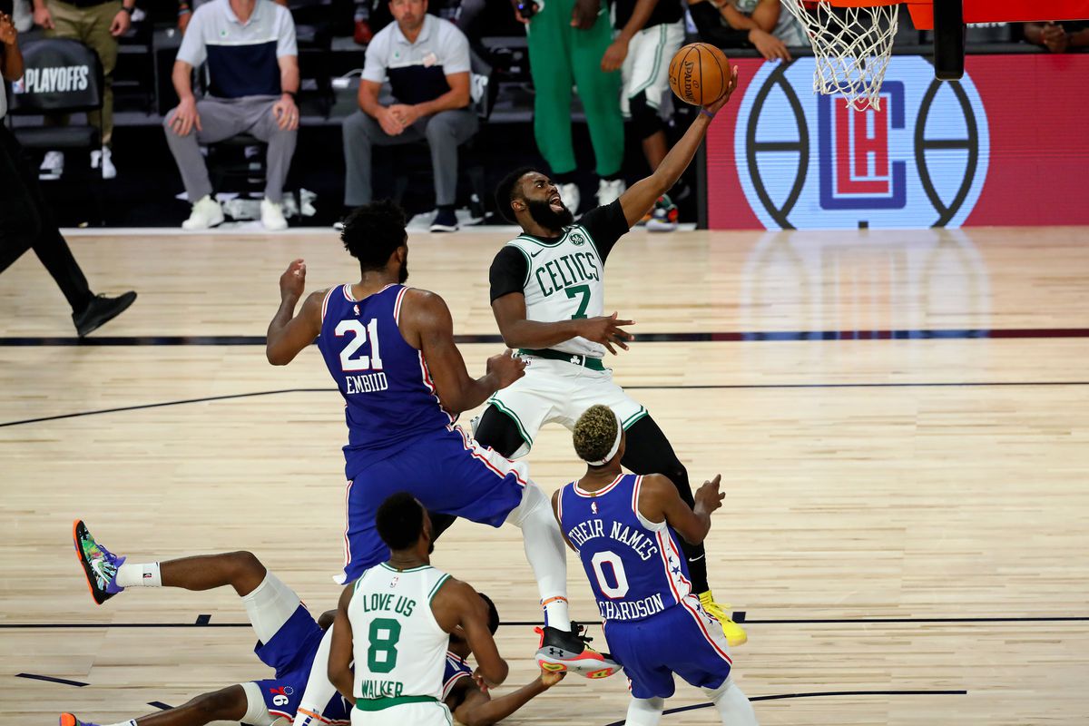 Los Celtics, con paso firme a la segunda ronda (102-94) [3-0]