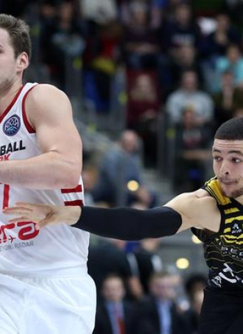 El Iberostar Tenerife sigue invicto en la BCL (68-78)