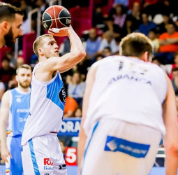 Monbus Obradoiro rompe su mala racha (93-96)