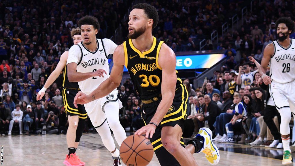 Stephen Curry, el tirador supremo, alcanza los 3500 triples
