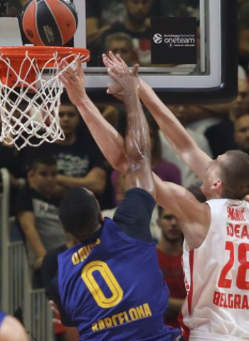 El Barcelona sigue con paso firme (65-73)