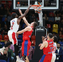 Disfruta de las mejores jugadas de la jornada 5 de la EuroLeague