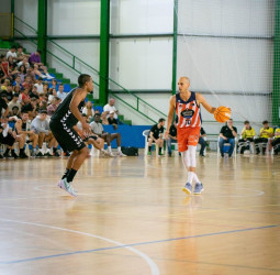 El Leyma Coruña no logra superar un gris tercer acto ante el Bilbao, 87-77