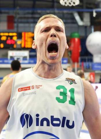 El alero letón Jānis Berzins llega al BAXI Manresa