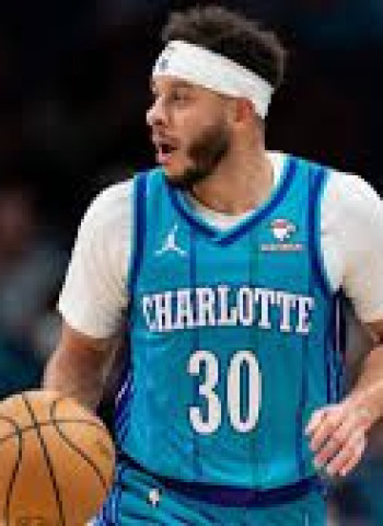 Seth Curry acuerda la renovación con los Charlotte Hornets