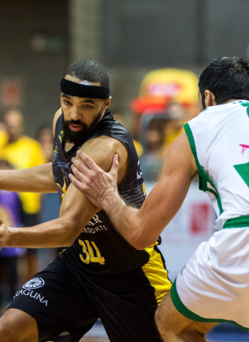 Davin White, Jugador de la Jornada 3