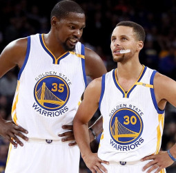 Victoria de Portland, Lakers supera a Thunder y Curry & Durant lidera a los Warriors