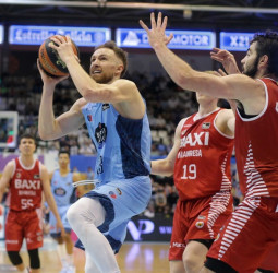 Dzanan Musa, intervenido con éxito en el cuello