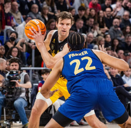 El Barcelona vuelve a perder ante el Tenerife, 92-95
