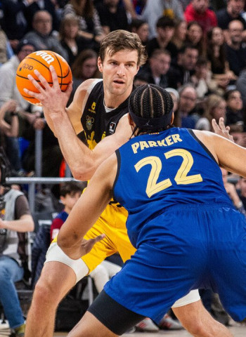 El Barcelona vuelve a perder ante el Tenerife, 92-95
