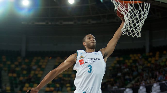 Randolph leads Real Madrid's comeback in Bilbao (80-87)