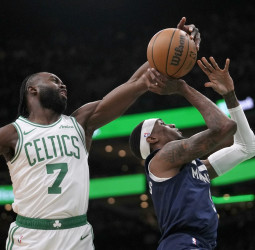La noche NBA: Cavaliers siguen imparables, Sixers, en caída libre