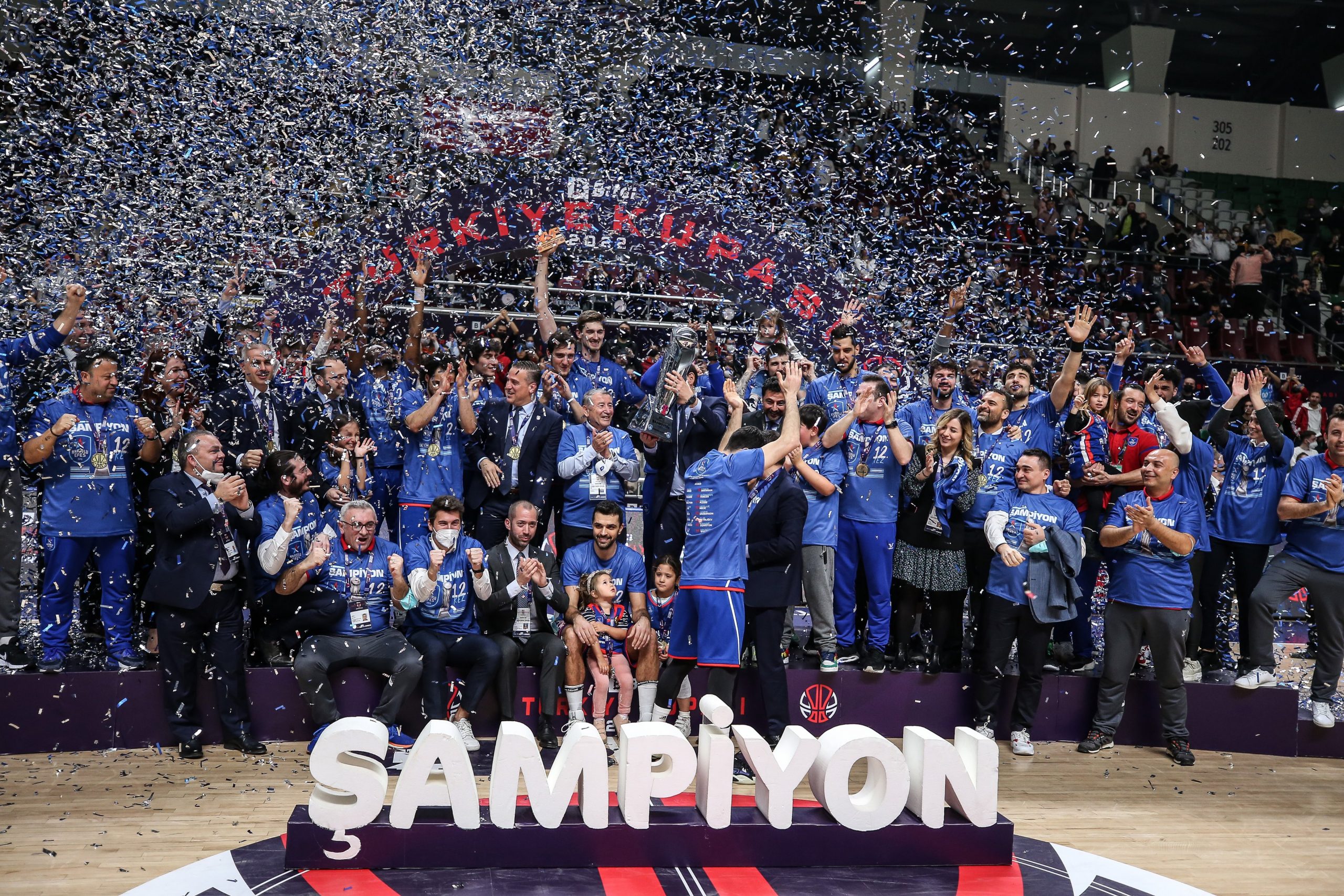 Anadolu Efes, campeón de la copa turca