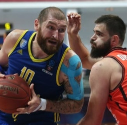 Sokolov abandona el retiro para volver a fichar por el Khimki Moscú