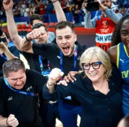 USK Praha elimina al bicampeón Fenerbahce y se mete en la gran Final, 71-91
