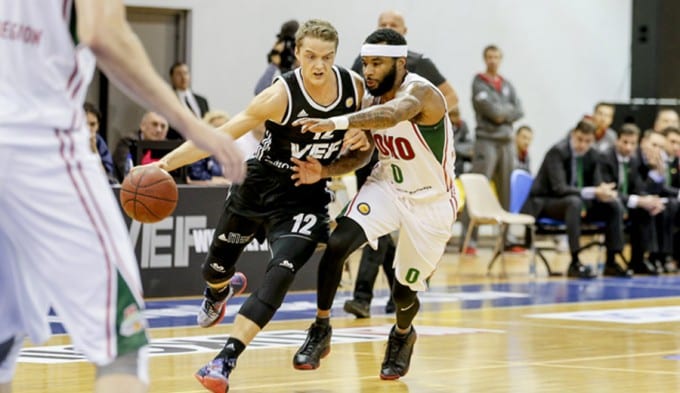 El azulgrana Hakanson sustituirá a Anderson en el Baloncesto Sevilla